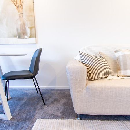 כרייסטצ'רץ' Stylish 2-Bedroom Haven Next To Hagley Park מראה חיצוני תמונה