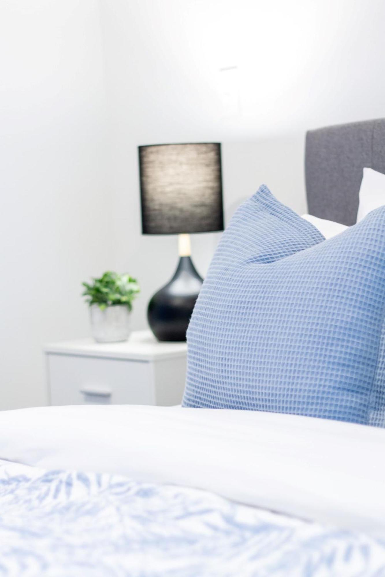 כרייסטצ'רץ' Stylish 2-Bedroom Haven Next To Hagley Park מראה חיצוני תמונה
